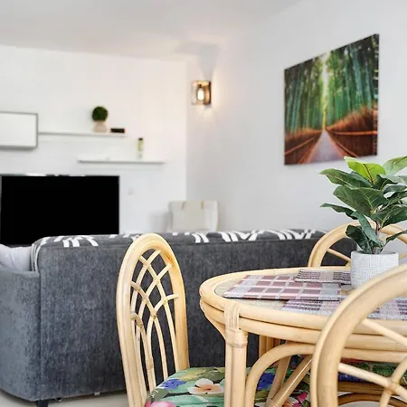 Aparthotel Casa Lizzy - Con Vista Giardino N325