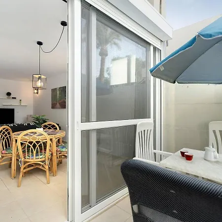 Апарт-отель Casa Lizzy - Con Vista Giardino N325 *