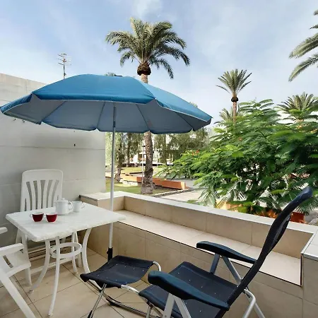 Апарт-отель Casa Lizzy - Con Vista Giardino N325 Арона